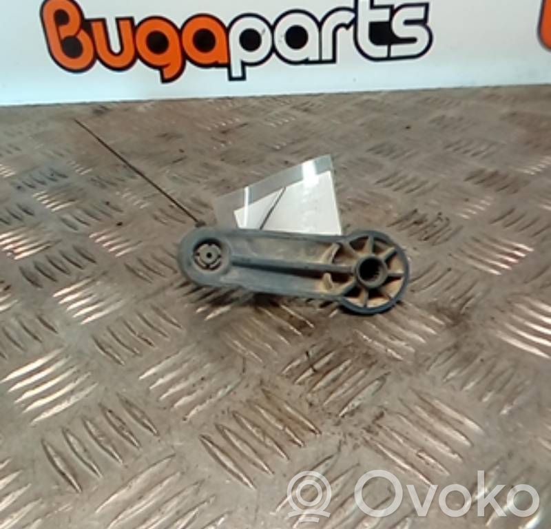 Loga atvēršanas rokturis