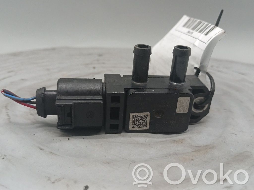 Czujnik temperatury spalin   04L906051,04B10090