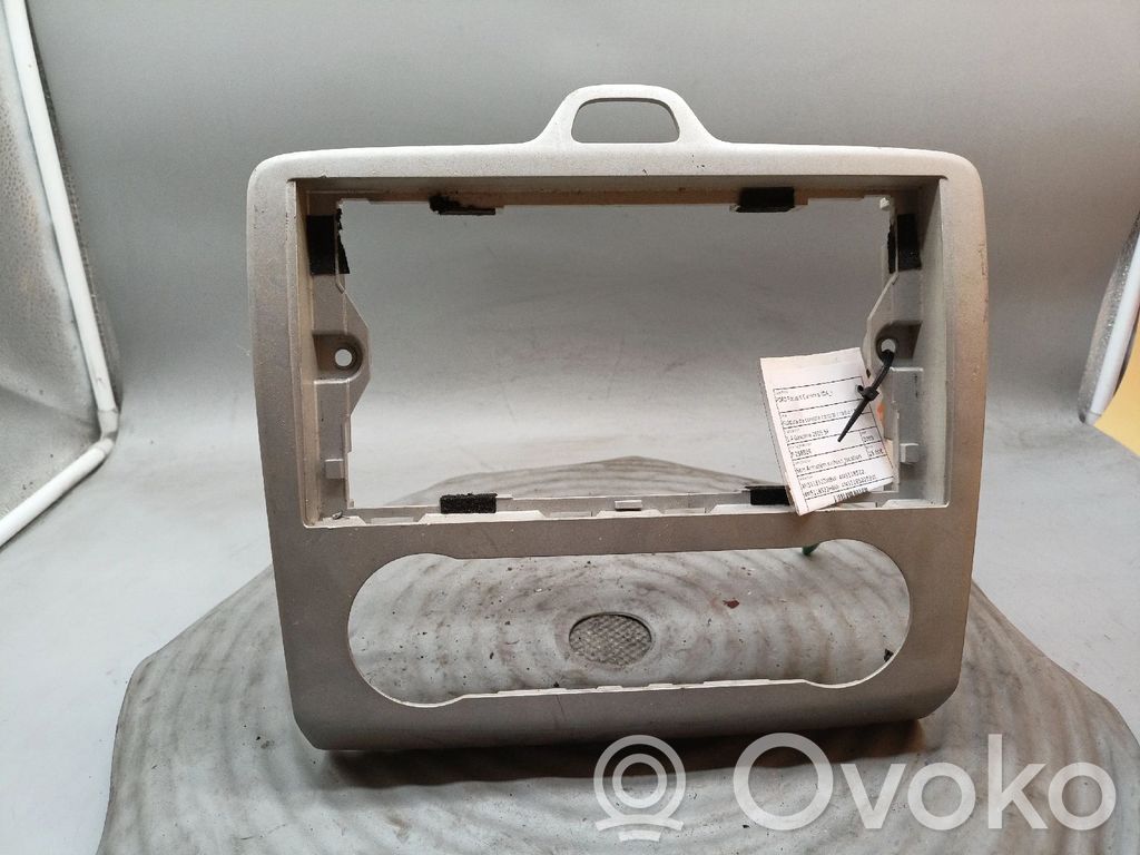 Radio/GPS head unit trim   4M5118522MBW,4M5118522,4M5118522EBW,4M5118522HBW
