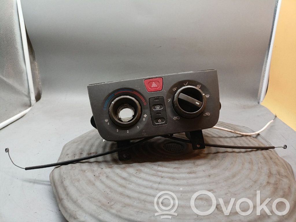 Climate control unit   158640100