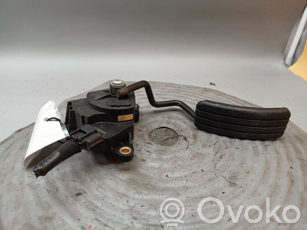 Gaspedal   8200297335