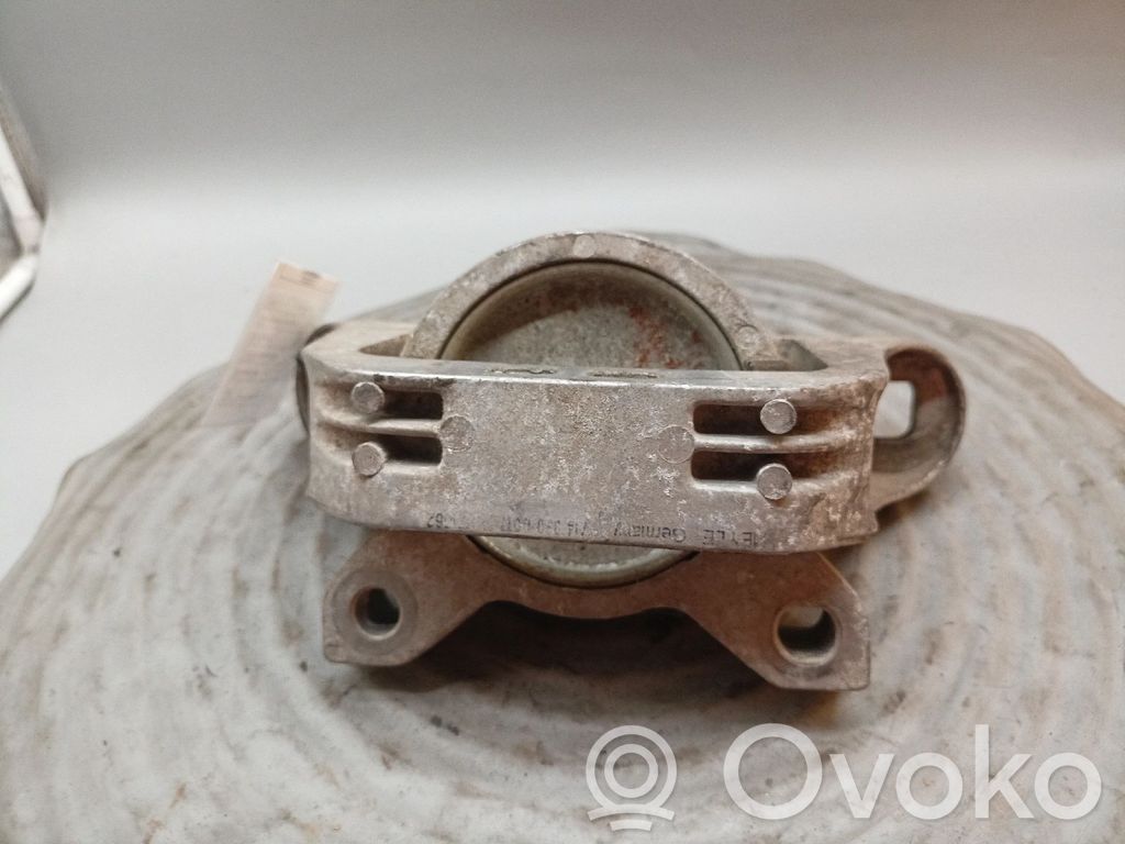 Engine mount bracket   1M516F012AD,1332880,7140300017,PM98AB6038KD