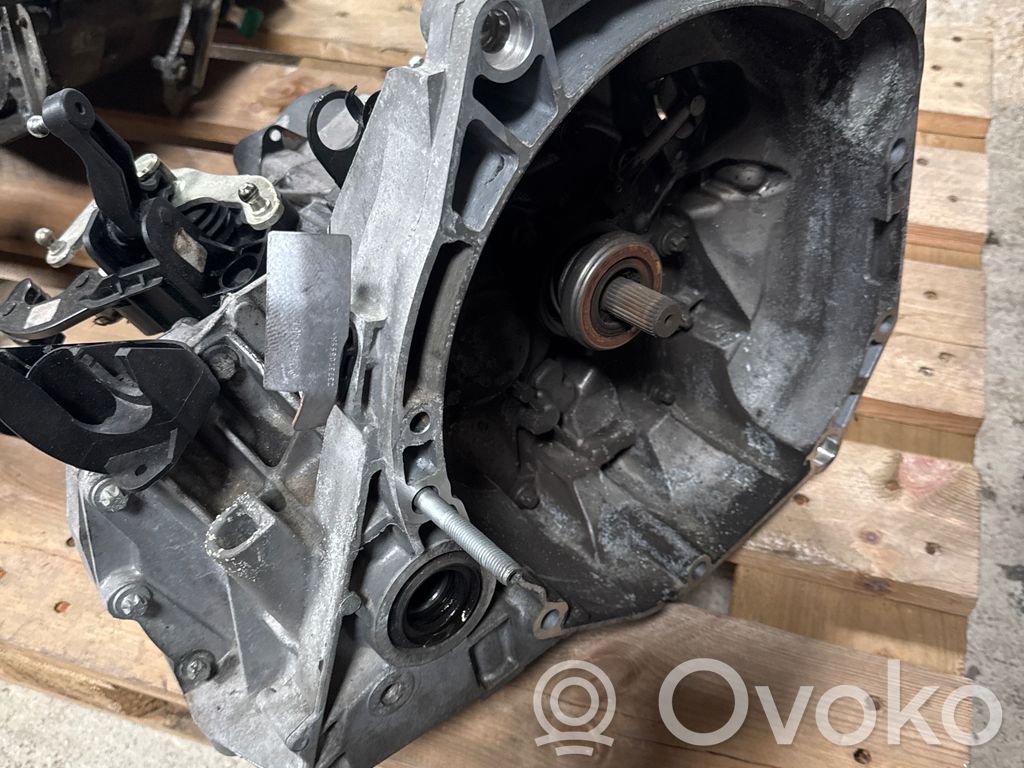 Renault Clio IV Manualna 5-biegowa skrzynia biegów 
