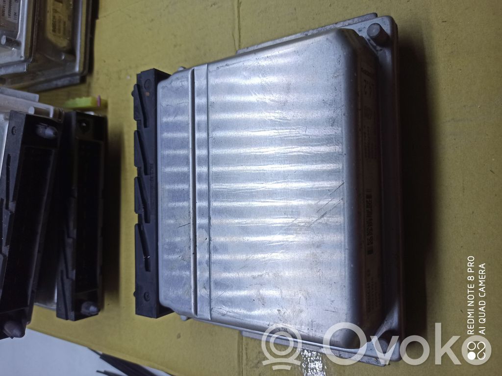 Unidad de control/módulo del motor   08677708A
