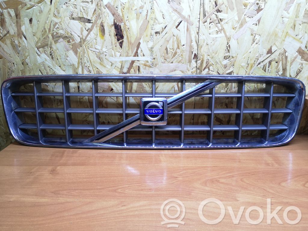 Front grill   8620641