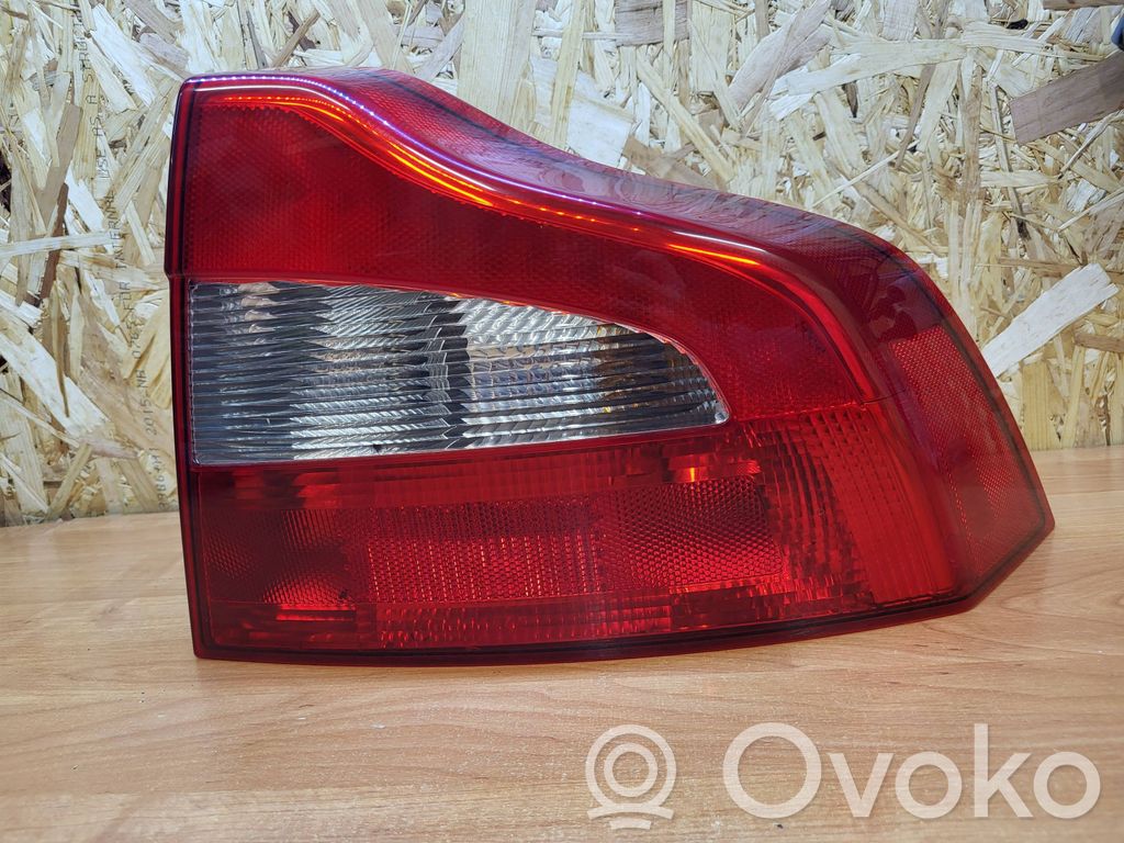 Rear/tail lights