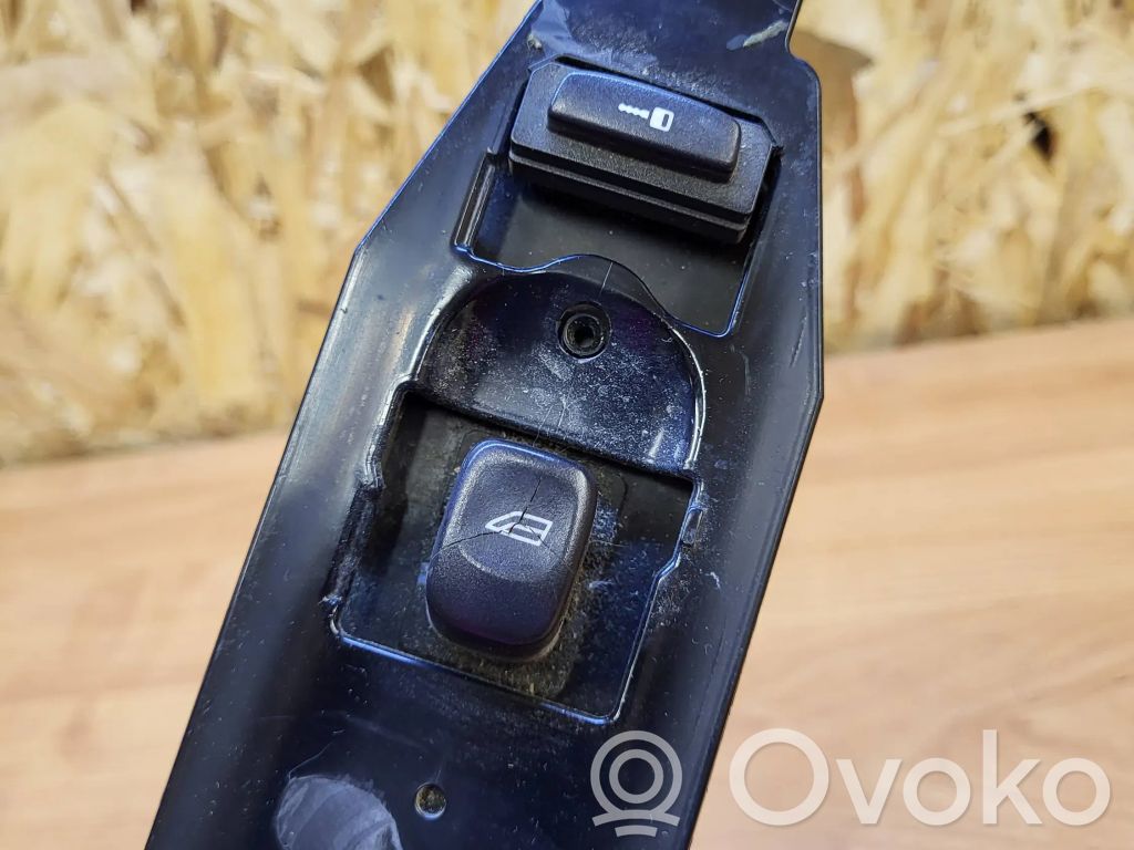 Volvo XC90 Electric window control switch 