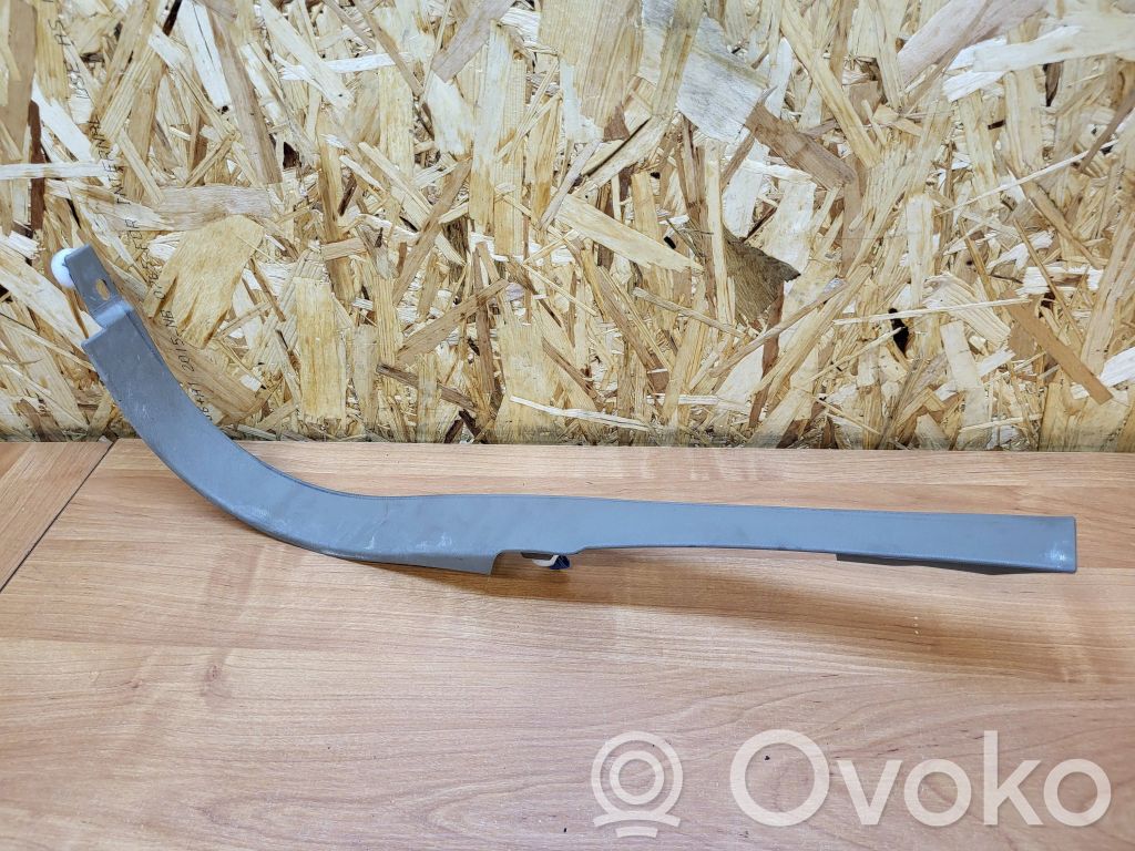 Volvo V70 Listón delantero (repuesto de carrocería) 