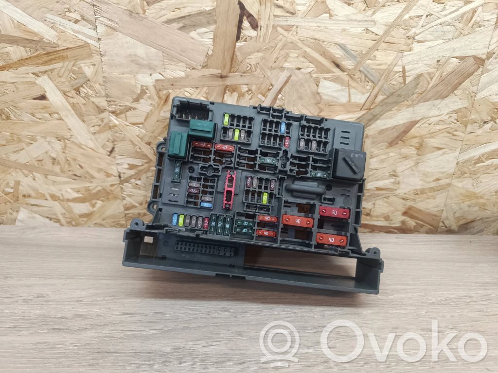 Drošinātāju bloks   9119446,90407864,792500000