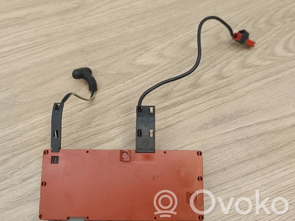 Antenos stiprintuvas   30679279,13003300