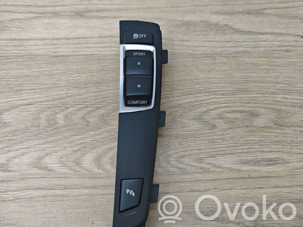 BMW 5 F10 F11 Comutator senzor parcare (PDC) 