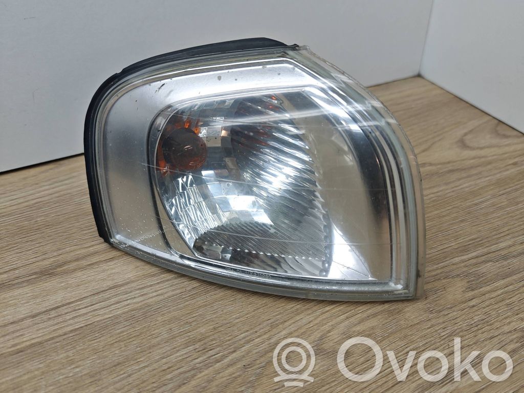 Volvo S80 Front indicator light 