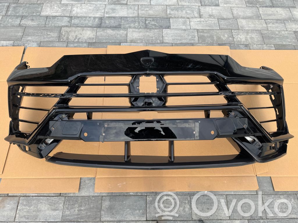 Lamborghini Urus Front bumper 