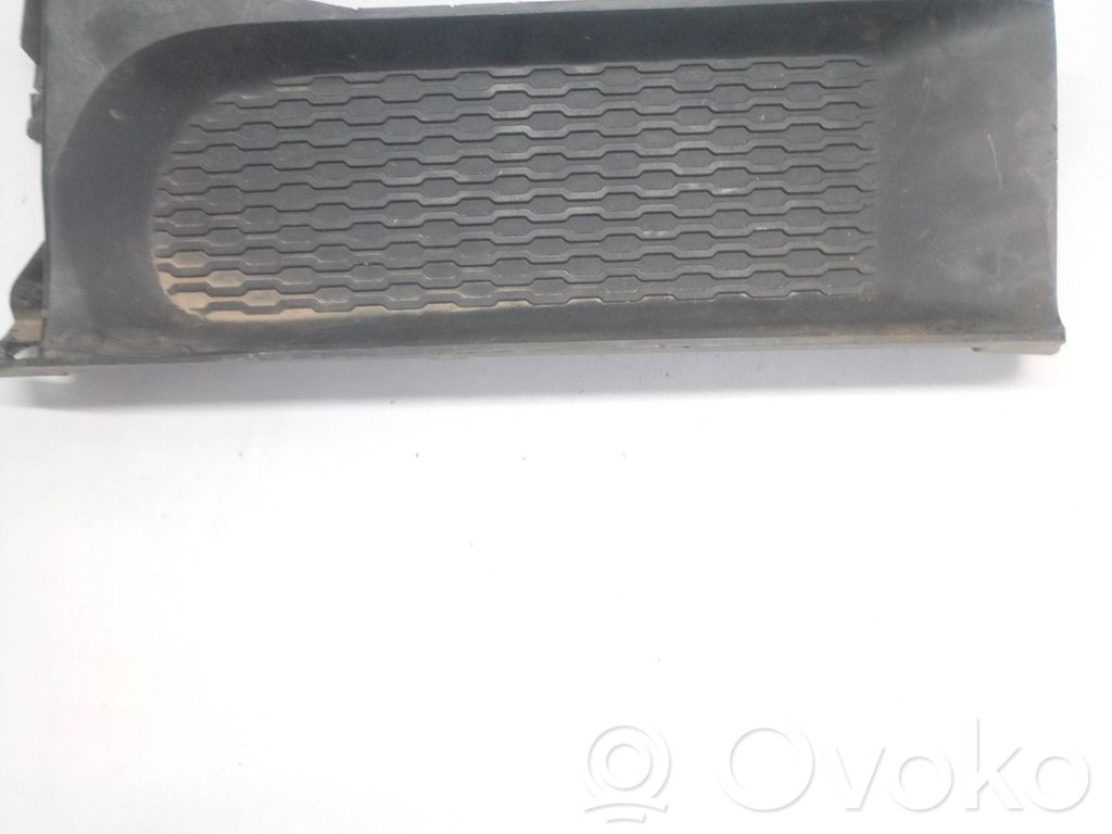 Dodge RAM Передний бампер 