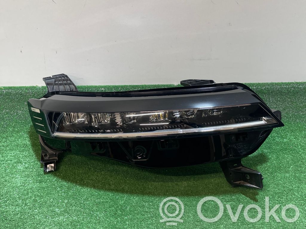 Headlight/headlamp   260102443R