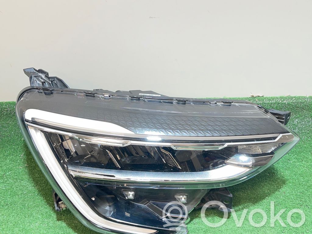 Renault Arkana Far 