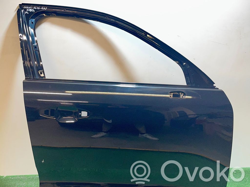 Volvo XC40 Puerta delantera 