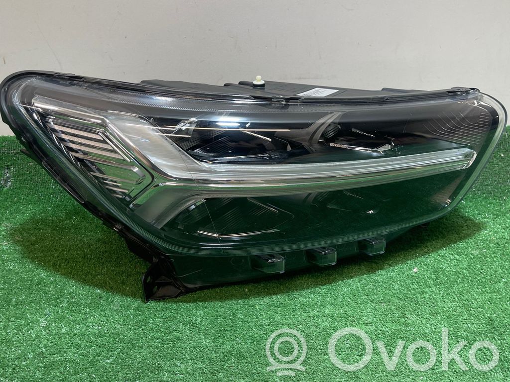 Volvo XC40 Headlight/headlamp 