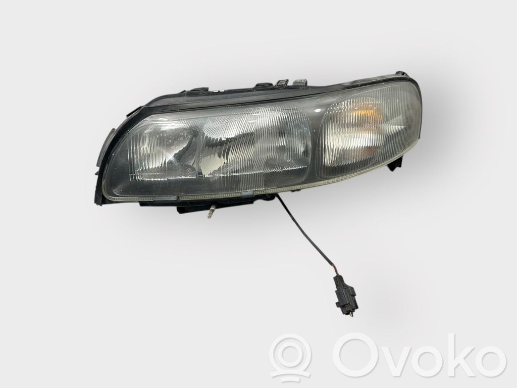 Volvo V70 Headlight/headlamp 