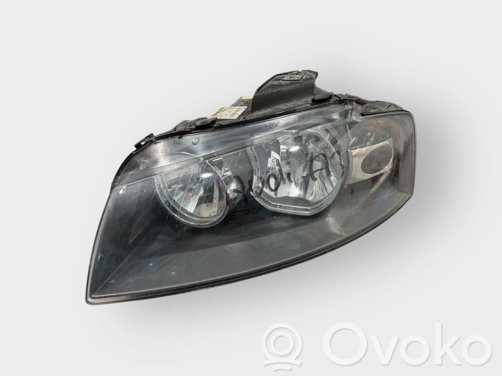 Audi A3 S3 8P Lampa przednia 
