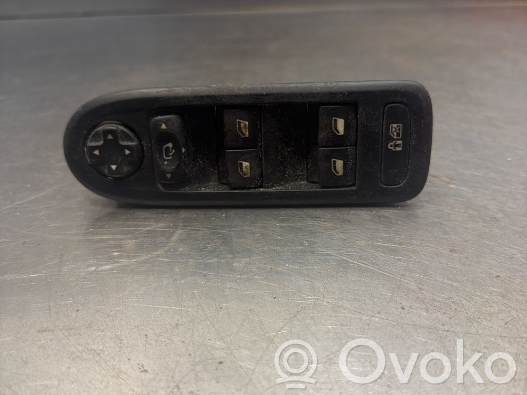 Citroen C5 Electric window control switch 