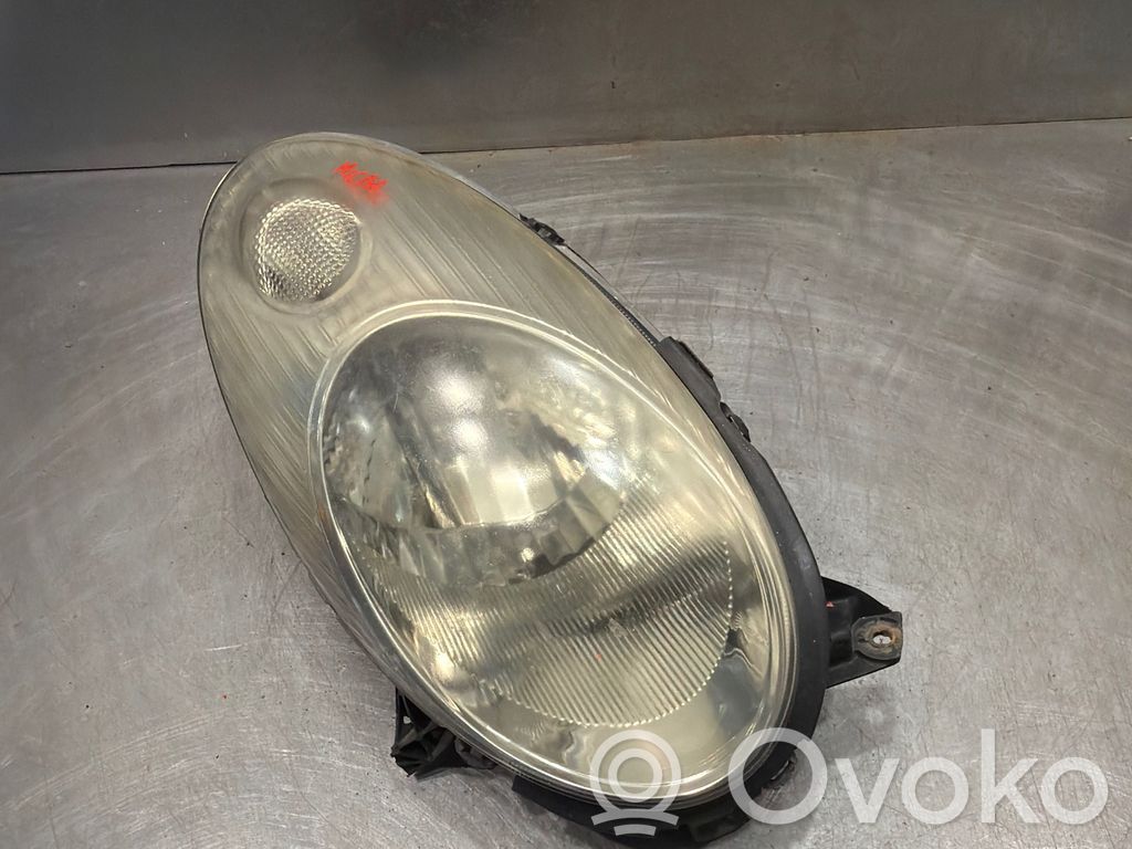 Nissan Micra Headlight/headlamp 