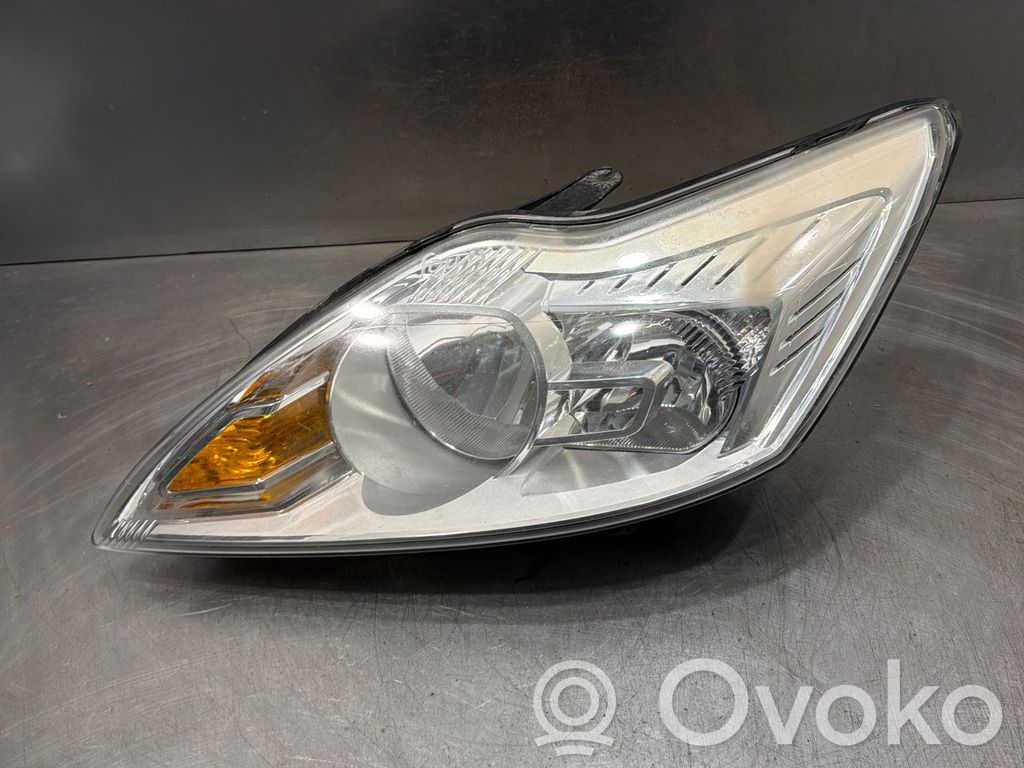 Ford Focus Headlight/headlamp 