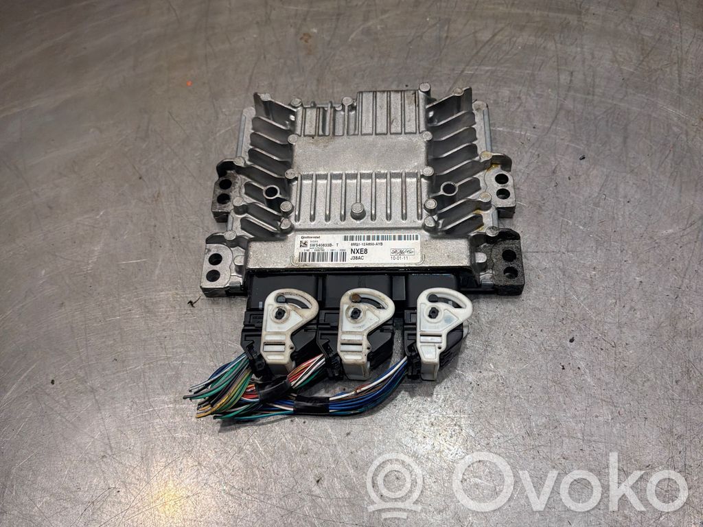 Ford C-MAX I Engine control unit/module 