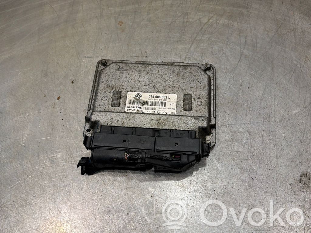 Volkswagen Polo Centralina/modulo del motore 