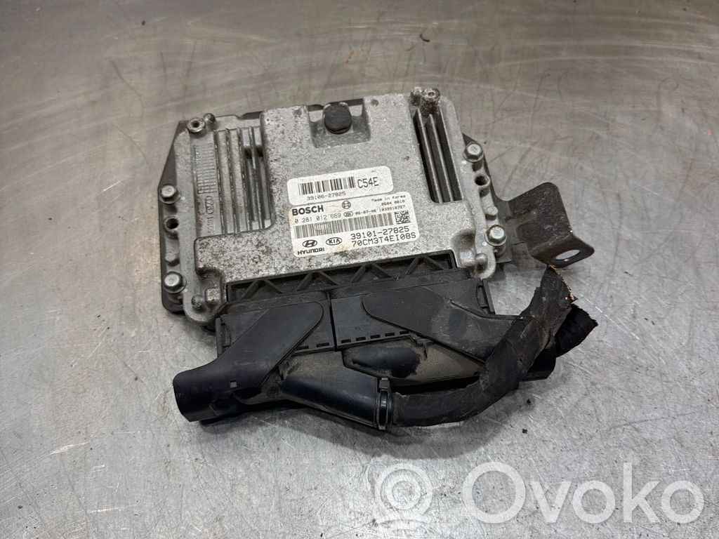 Hyundai Santa Fe Engine control unit/module 