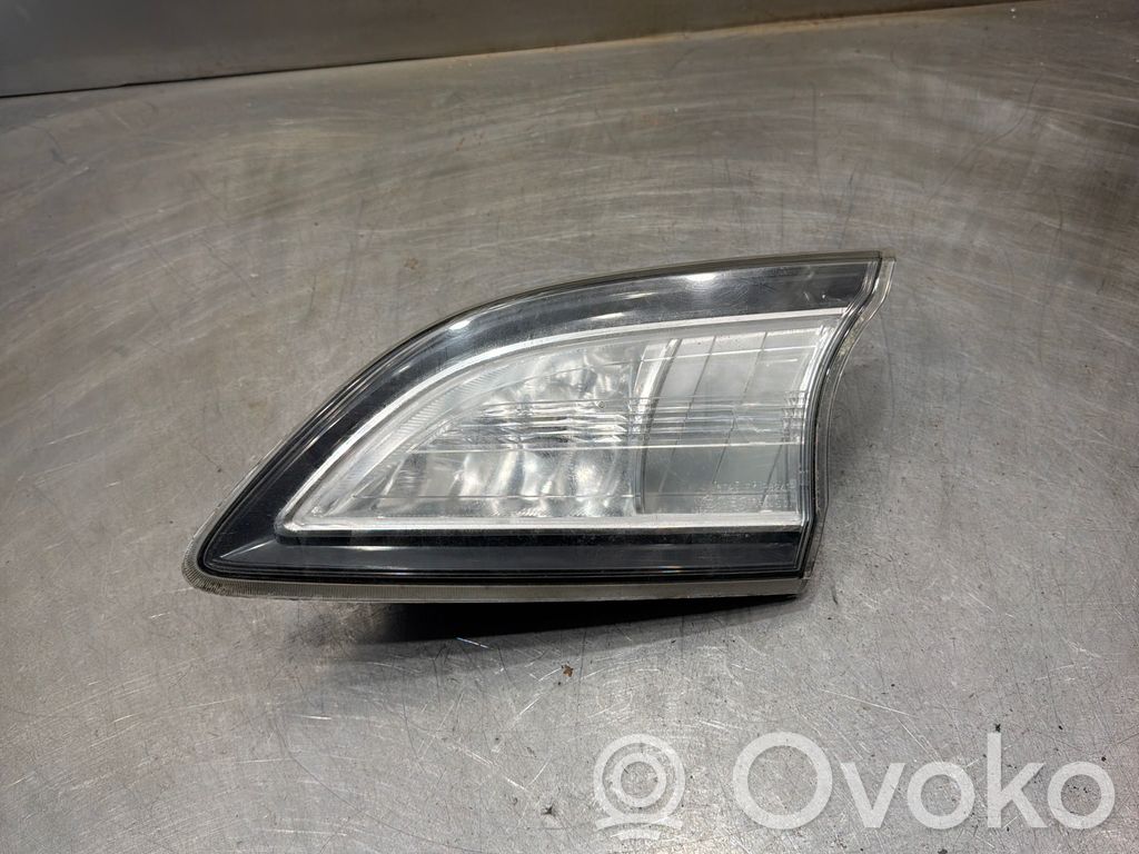 Mazda 3 II Takaluukun takavalot 