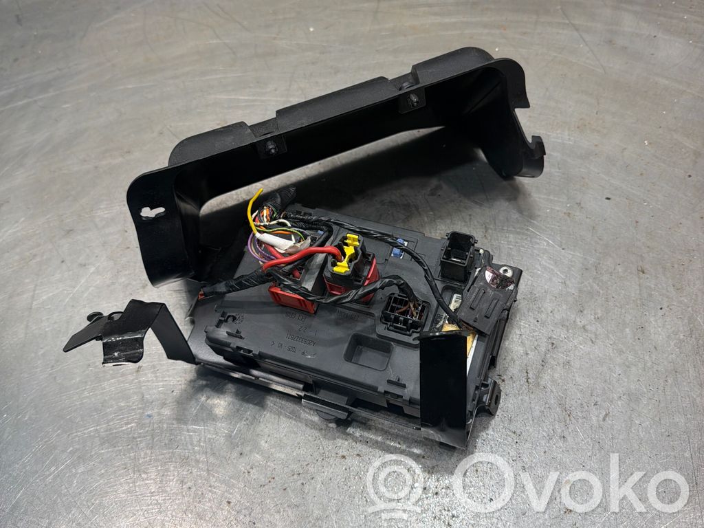 Citroen Berlingo Tow bar trailer control unit/module 