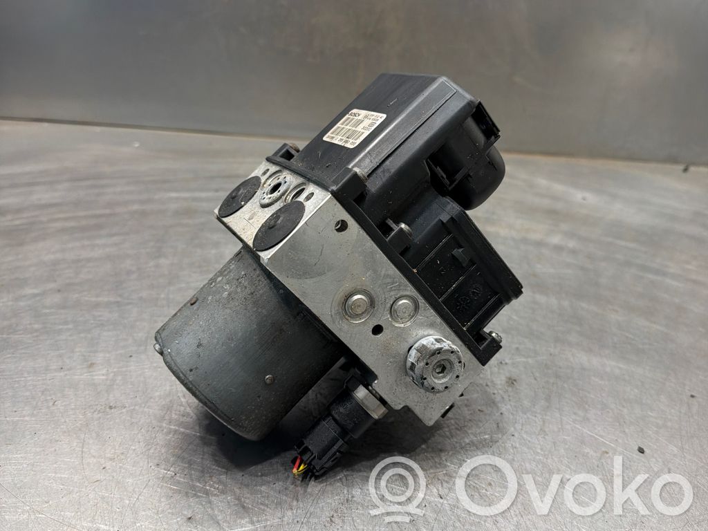 Volkswagen PASSAT B5.5 Bomba de ABS 
