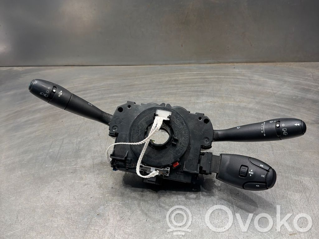 Citroen Berlingo Commodo, commande essuie-glace/phare 