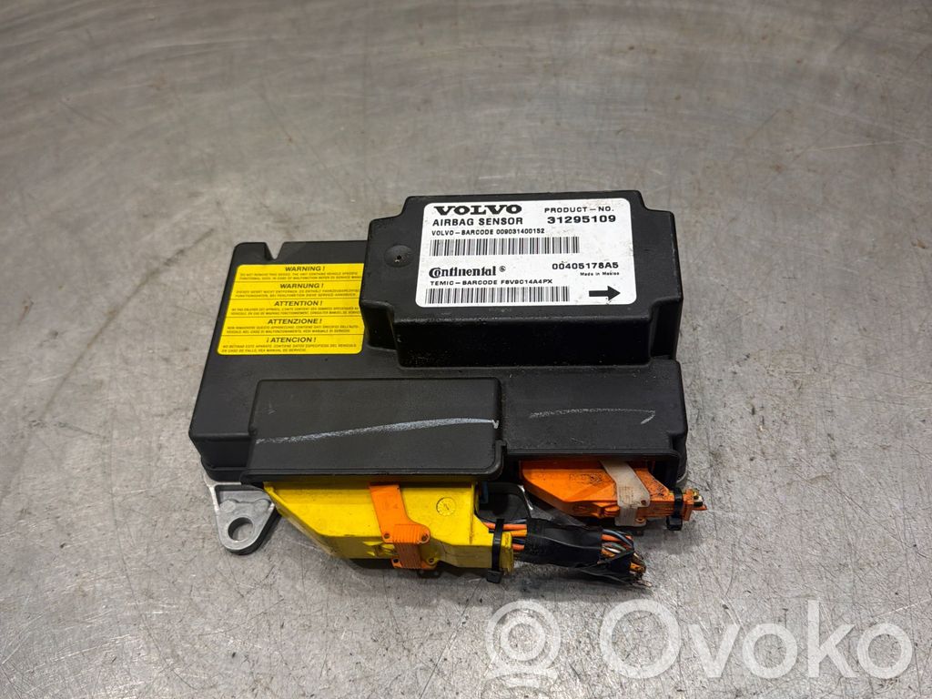Volvo V50 Airbag control unit/module 