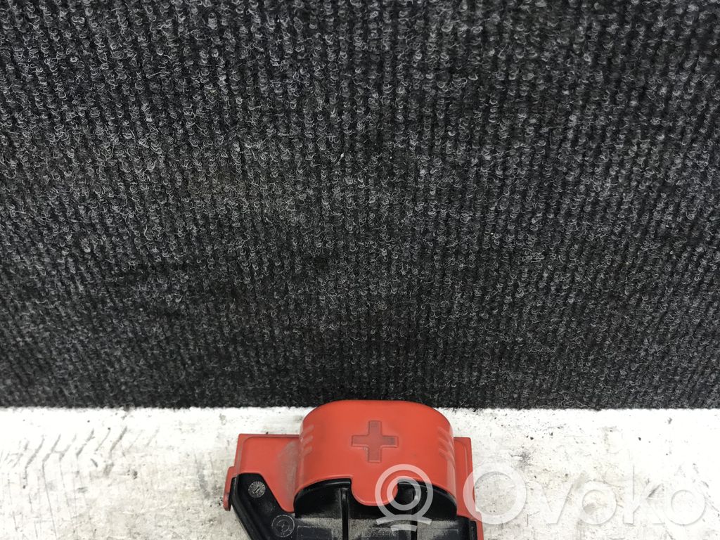 BMW 5 E60 E61 Cableado positivo 