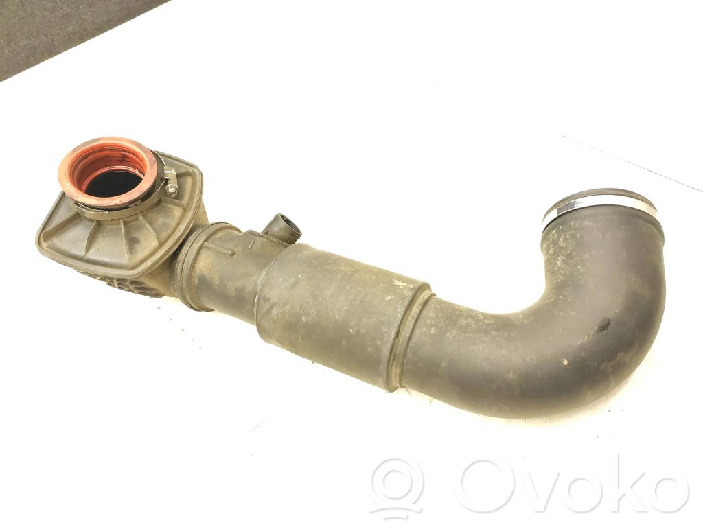 Mercedes-Benz Vito Viano W639 Air intake hose/pipe 