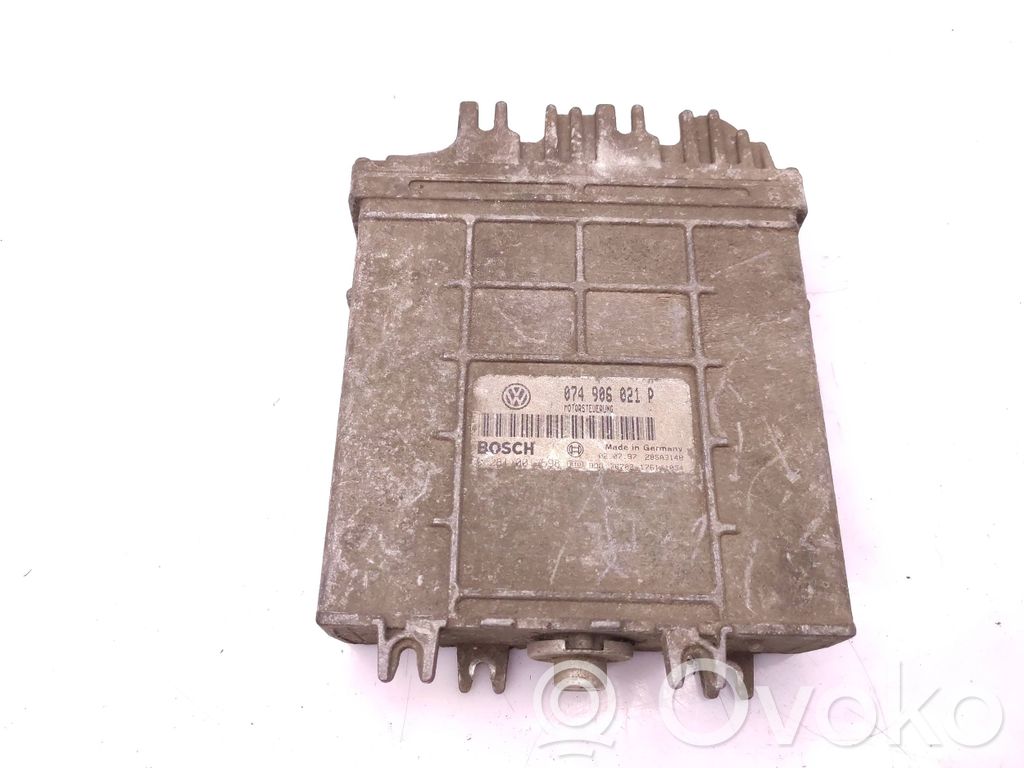 Volkswagen II LT Engine control unit/module 