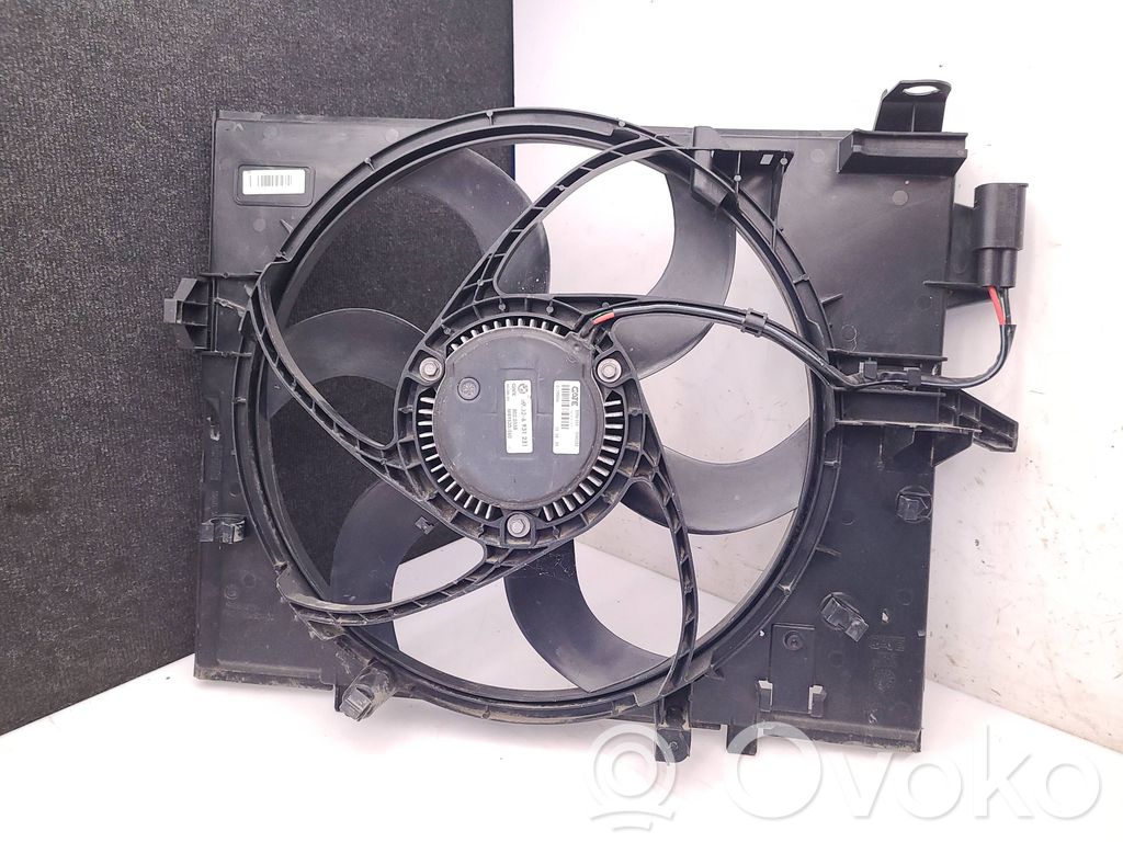 BMW 5 E60 E61 Radiatorių panelė 