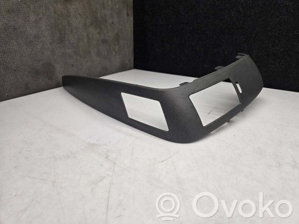 Volkswagen Crafter Inny element deski rozdzielczej 