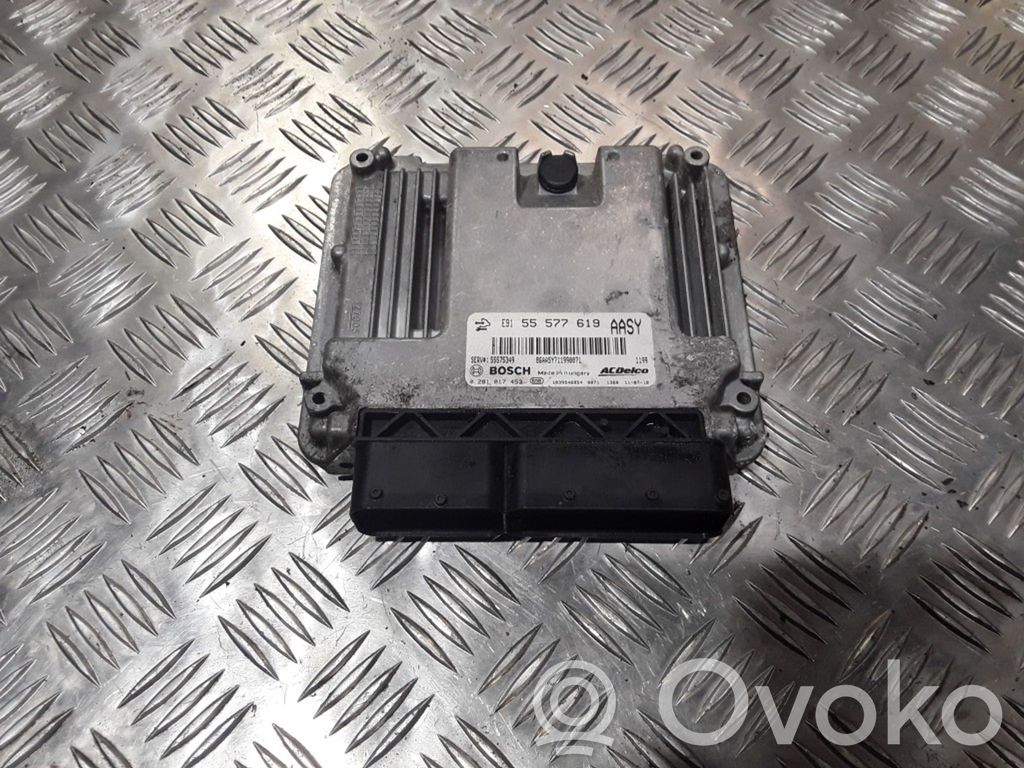 Opel Insignia A Engine control unit/module 