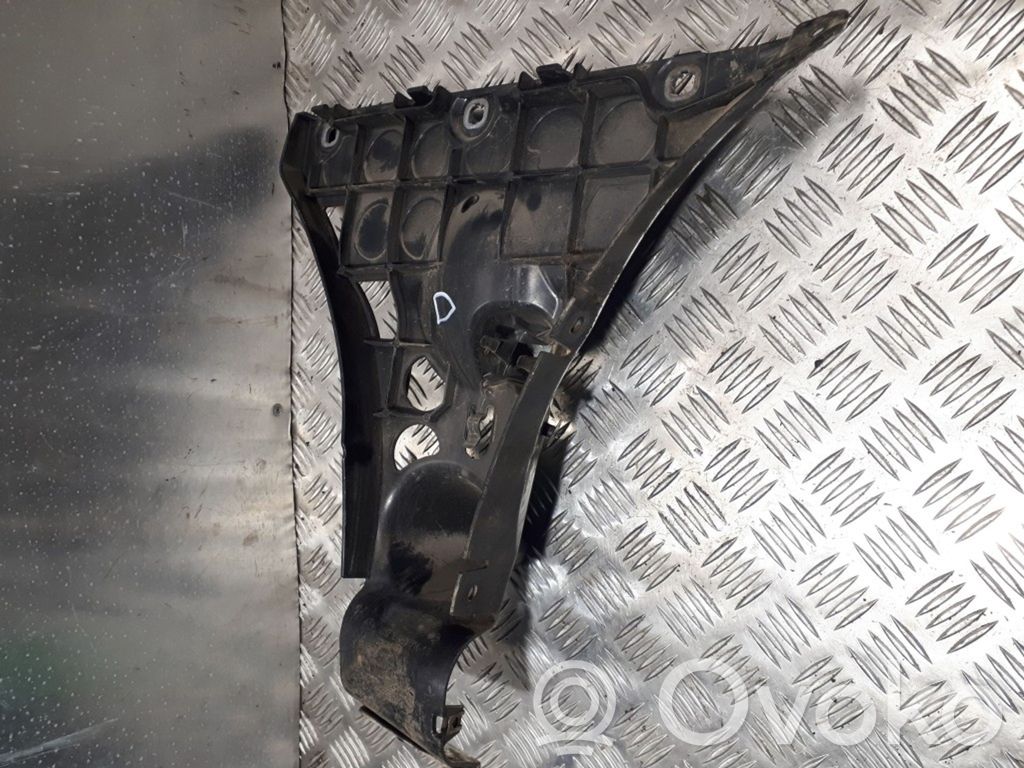 Bumper support mounting bracket corner   5112703371619,11460915