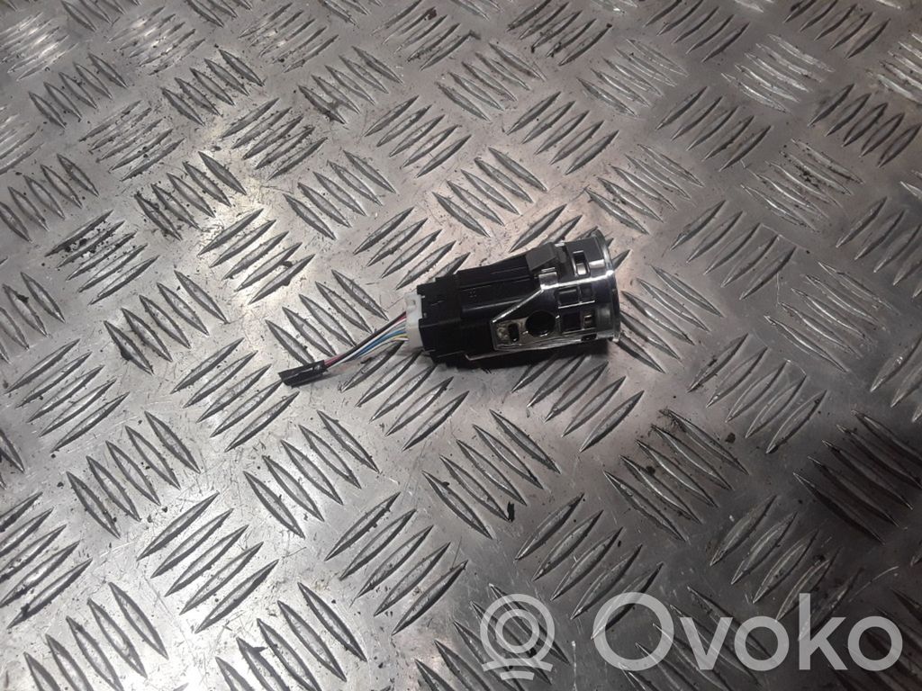 Engine start stop button switch