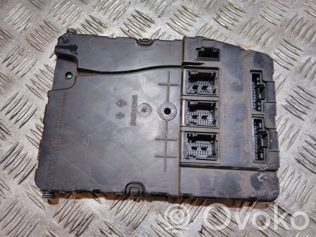 Renault Megane II Comfort/convenience module 