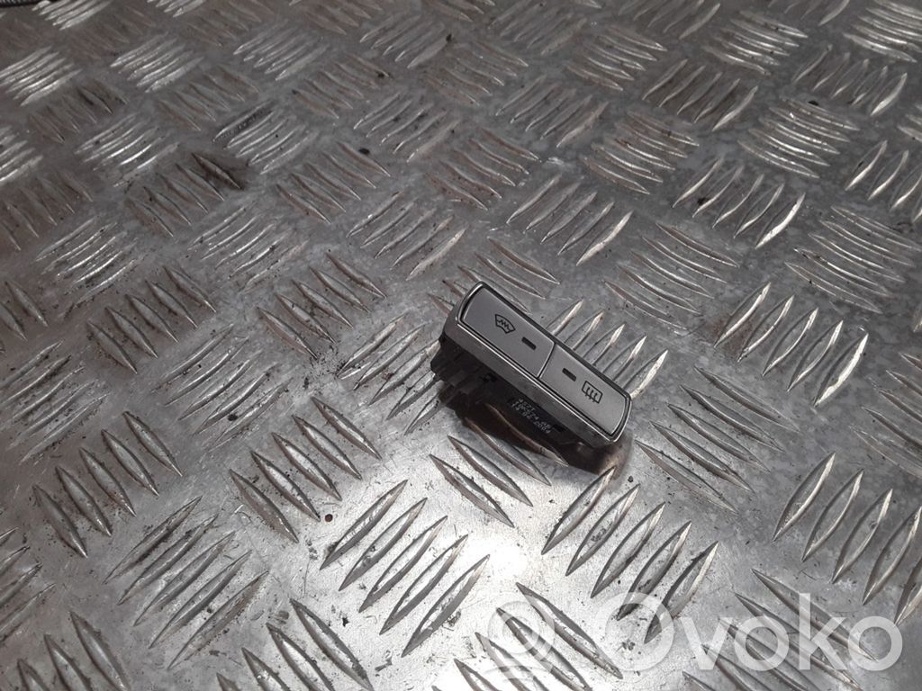 Ford Mondeo Mk III Windscreen/window heater switch 