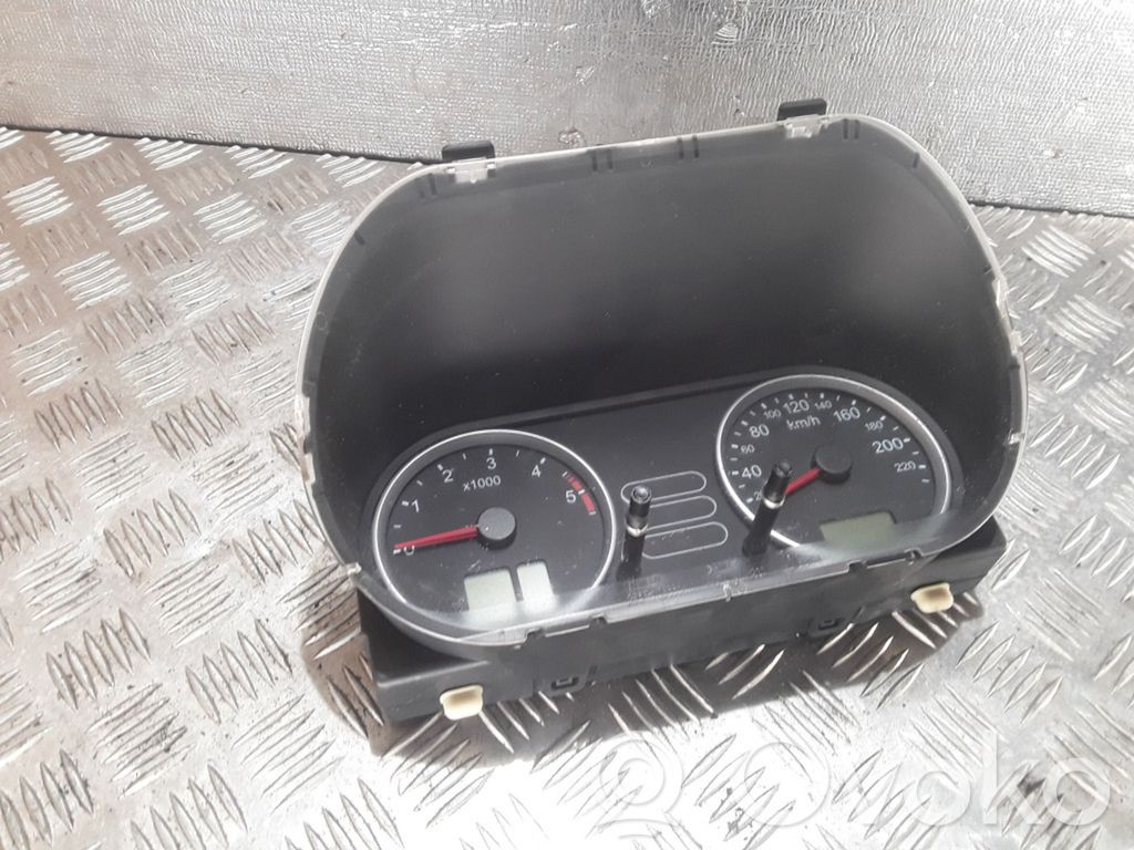Ford Fiesta Speedometer (instrument cluster) 