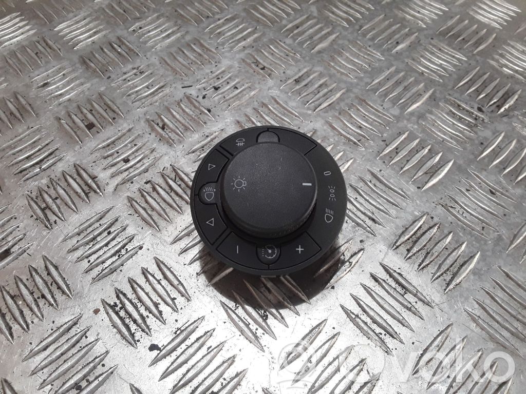 Opel Corsa D Light switch 