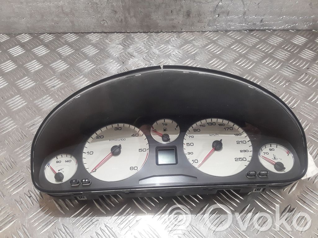 Peugeot 607 Speedometer (instrument cluster) 
