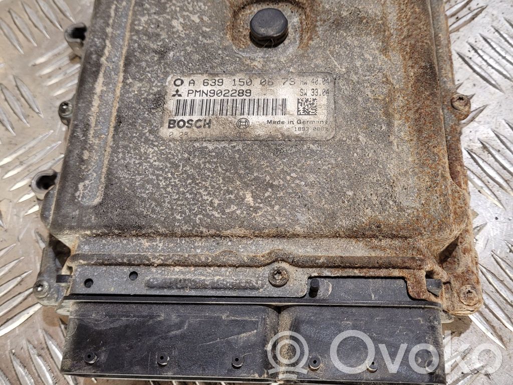 Mitsubishi Colt Engine control unit/module 
