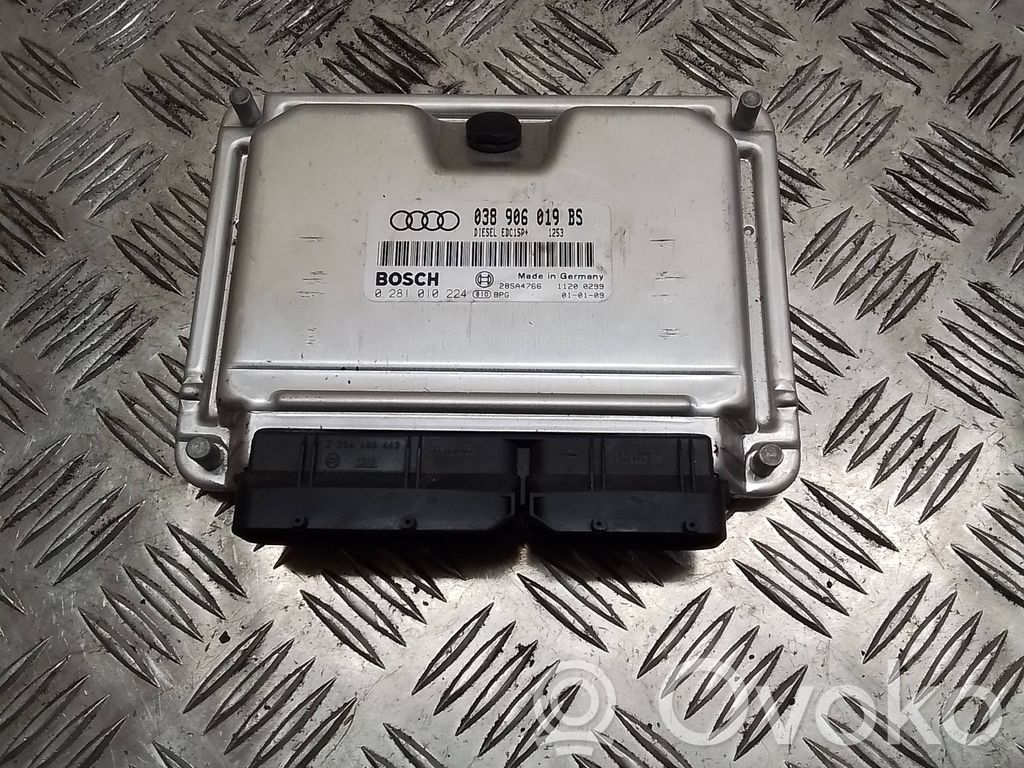 Audi A6 S6 C5 4B Engine control unit/module 